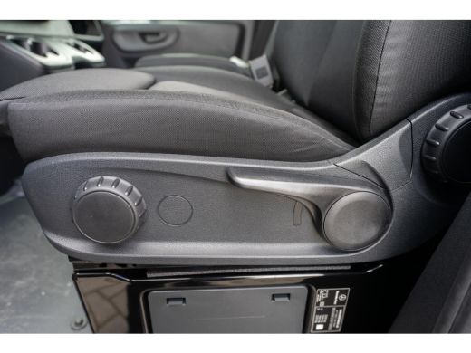 Mercedes Sprinter 317 1.9 CDI L2H2 170PK AUT 3,5T trekgewicht, Distronic, 10,25 MBUX, Navigatie, LED, side assist, ... ActivLease financial lease