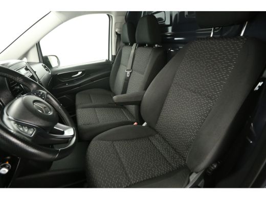 Mercedes Vito 114 CDI Lang 136PK Automaat Airco Cruise 3 Persoons 2xSchuifdeur 18''LMV Trekhaak ActivLease financial lease