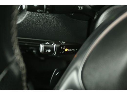 Mercedes Vito 114 CDI Lang 136PK Automaat Airco Cruise 3 Persoons 2xSchuifdeur 18''LMV Trekhaak ActivLease financial lease