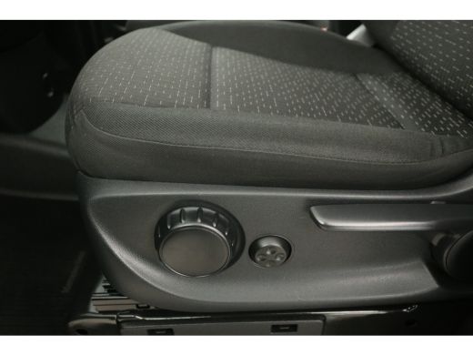Mercedes Vito 114 CDI Lang 136PK Automaat Airco Cruise 3 Persoons 2xSchuifdeur 18''LMV Trekhaak ActivLease financial lease