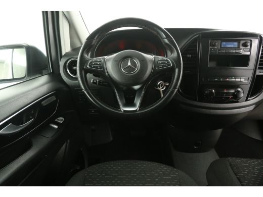Mercedes Vito 114 CDI Lang 136PK Automaat Airco Cruise 3 Persoons 2xSchuifdeur 18''LMV Trekhaak ActivLease financial lease