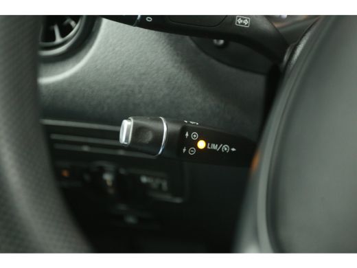 Mercedes Vito 114 CDI Lang Automaat Airco Camera Carplay Cruise Leder 3 Persoons Elektrpakket Sidebars ActivLease financial lease