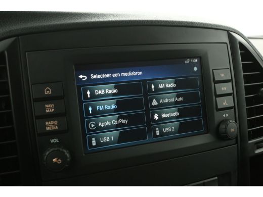 Mercedes Vito 114 CDI Lang Automaat Airco Camera Carplay Cruise Leder 3 Persoons Elektrpakket Sidebars ActivLease financial lease