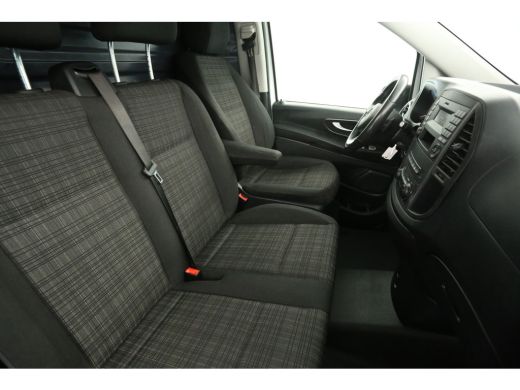 Mercedes Vito 114 CDI Lang Automaat Airco Cruise 3 Persoons Elektrpakket Stoelverw. Trekhaak ActivLease financial lease