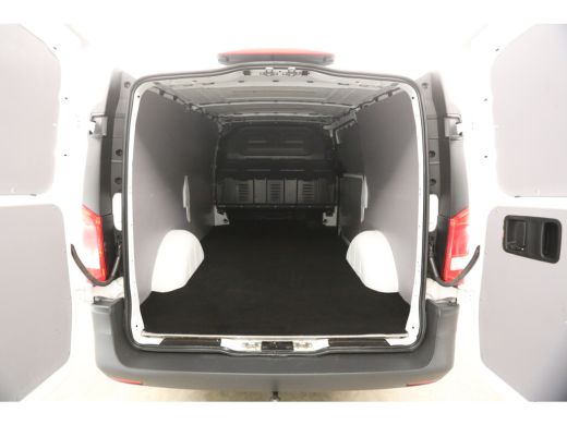 Mercedes Vito 114 CDI Lang Automaat Airco Cruise 3 Persoons Stoelverw. Elektrpakket Trekhaak ActivLease financial lease