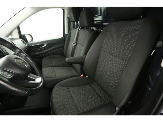 Mercedes Vito 114 CDI Lang Automaat Airco Cruise Camera Navi 3 Persoons Stoelverw. Elektrpakket Trekhaak ActivLease financial lease
