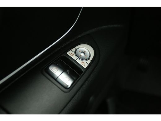 Mercedes Vito 114 CDI Lang Automaat Airco Cruise Camera Navi 3 Persoons Stoelverw. Elektrpakket Trekhaak ActivLease financial lease