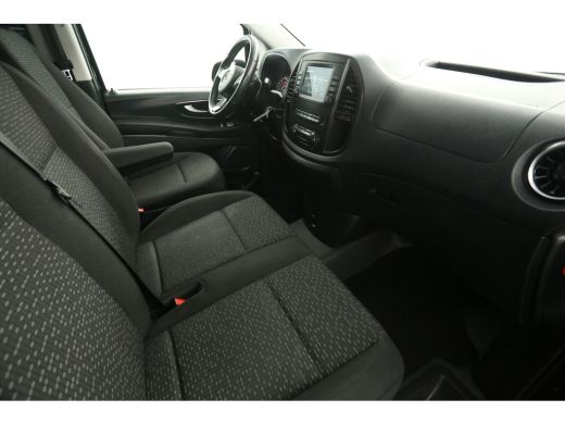 Mercedes Vito 114 CDI Lang Automaat Airco Cruise Camera Navi 3 Persoons Stoelverw. Elektrpakket Trekhaak ActivLease financial lease