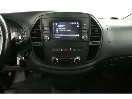 Mercedes Vito 119 CDI Lang 191PK Automaat Airco Camera Carplay Cruise Navi 18''LMV 3 Persoons PDC Trekhaak ActivLease financial lease