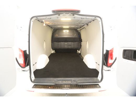 Mercedes Vito 119 CDI Lang 191PK Automaat Airco Camera Cruise LED Navigatie PDC 18"LMV Leder Trekhaak ActivLease financial lease