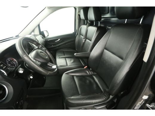 Mercedes Vito 119 CDI Lang 191PK Automaat Clima Camera Cruise Navi PDC 18"LMV Leder Stoelverw. Trekhaak ActivLease financial lease