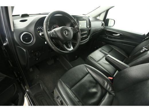 Mercedes Vito 119 CDI Lang 191PK Automaat Clima Camera Cruise Navi PDC 18"LMV Leder Stoelverw. Trekhaak ActivLease financial lease