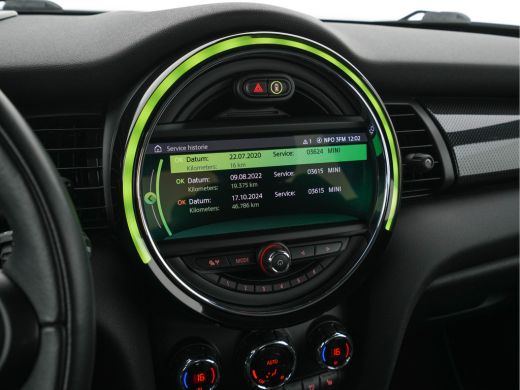 Mini Mini Electric Charged 33 kWh [ 3-Fase ] (INCL-BTW) *HEAD-UP | HARMAN/KARDON-AUDIO | LEATHER-ALCANTARA | MATRIX-... ActivLease financial lease