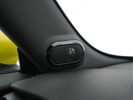 Mini Mini Electric Charged 33 kWh [ 3-Fase ] (INCL-BTW) *HEAD-UP | HARMAN/KARDON-AUDIO | LEATHER-ALCANTARA | MATRIX-... ActivLease financial lease
