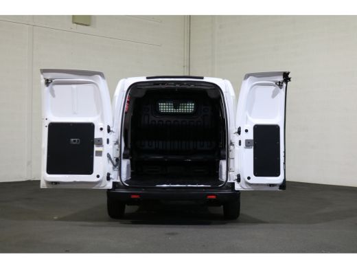 Nissan E-NV200 Business ActivLease financial lease