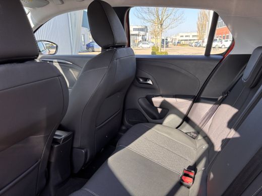 Opel CORSA-E Opel Elegance-e | 11 kW boordlader | 16" Lichtmetalen velgen, 8 spaaks met 195/55 R16 banden | 3-... ActivLease financial lease