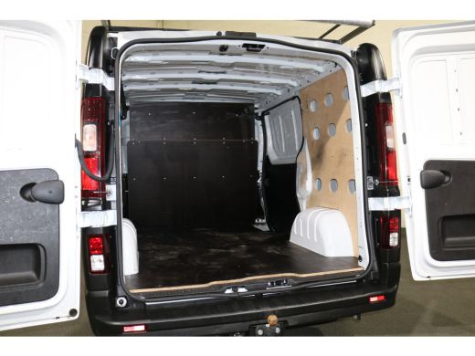 Opel Vivaro 1.6 CDTI 120pk L1 H1 Airco Imperiaal Trekhaak ActivLease financial lease