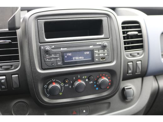 Opel Vivaro 1.6 CDTI 120pk L1 H1 Airco Imperiaal Trekhaak ActivLease financial lease