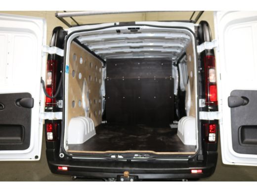 Opel Vivaro 1.6 CDTI 120pk L1 H1 Airco Imperiaal Trekhaak ActivLease financial lease