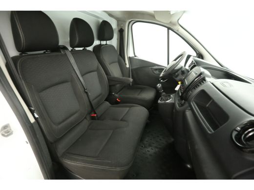 Opel Vivaro 1.6 CDTI L1H1 Airco Cruise Navigatie Parkeersensoren 3 Persoons Imperiaal Elektrpakket ActivLease financial lease