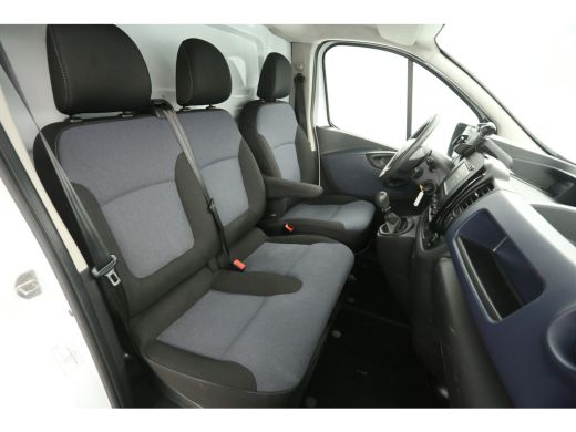Opel Vivaro 1.6 CDTI L2H1 Airco Cruise Navi PDC 3 Persoons LED Imperiaal Elektrpakket Trekhaak ActivLease financial lease