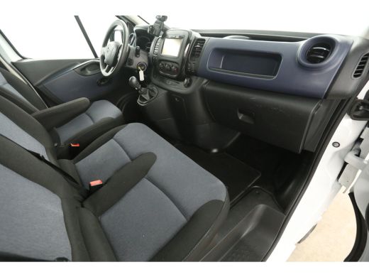 Opel Vivaro 1.6 CDTI L2H1 Airco Cruise Navi PDC 3 Persoons LED Imperiaal Elektrpakket Trekhaak ActivLease financial lease