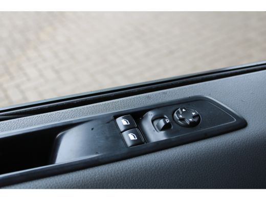 Opel Vivaro 2.0 CDTI 123pk L3H1 Edition | Lengte 3 | Trekhaak | Lichtmetalen Velgen | Mistlampen | Sidebars |... ActivLease financial lease