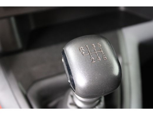 Opel Vivaro 2.0 CDTI 123pk L3H1 Edition | Lengte 3 | Trekhaak | Lichtmetalen Velgen | Mistlampen | Sidebars |... ActivLease financial lease