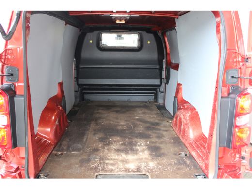 Opel Vivaro 2.0 CDTI 123pk L3H1 Edition | Lengte 3 | Trekhaak | Lichtmetalen Velgen | Mistlampen | Sidebars |... ActivLease financial lease