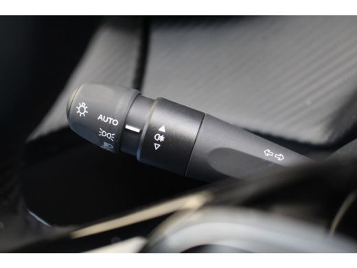 Peugeot 208 Peugeot Active | Carplay | Led | Dab | Cruise | PDC achter Peugeot 208 Active | Carplay | Led | D... ActivLease financial lease
