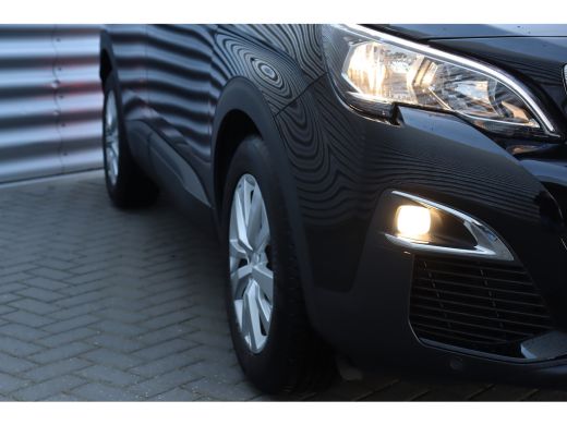Peugeot 3008 1.2 PURETECH 130PK ACTIVE PACK NAVI / CLIMA / PDC / 17" LMV / CAMERA / BLUETOOTH / CRUISECONTROL ... ActivLease financial lease