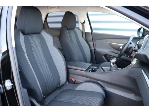 Peugeot 3008 1.2 PURETECH 130PK ACTIVE PACK NAVI / CLIMA / PDC / 17" LMV / CAMERA / BLUETOOTH / CRUISECONTROL ... ActivLease financial lease