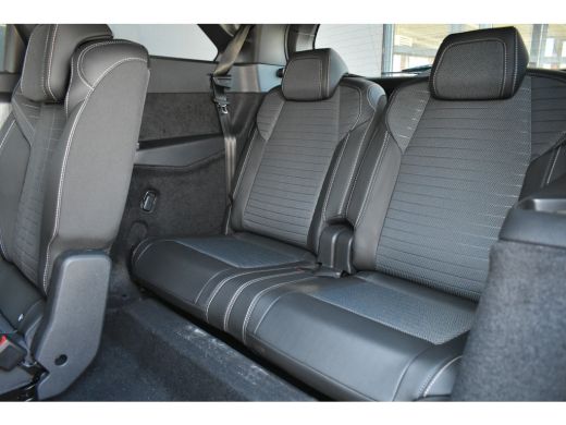 Peugeot 5008 Peugeot 1.2 Hybrid 136 Allure 7 Zits! | Navigatie | 360 Camera | Draadloos Apple Carplay & Androi... ActivLease financial lease