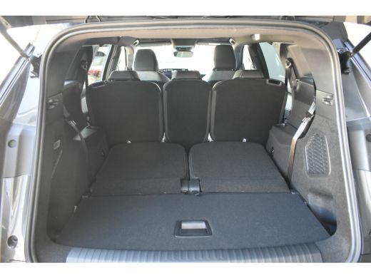 Peugeot 5008 Peugeot 1.2 Hybrid 136 Allure 7 Zits! | Navigatie | 360 Camera | Draadloos Apple Carplay & Androi... ActivLease financial lease