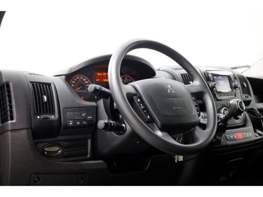 Peugeot Boxer 2.2 BlueHDi 120pk L2H2 Premium Airco/Camera 08-2020 ActivLease financial lease