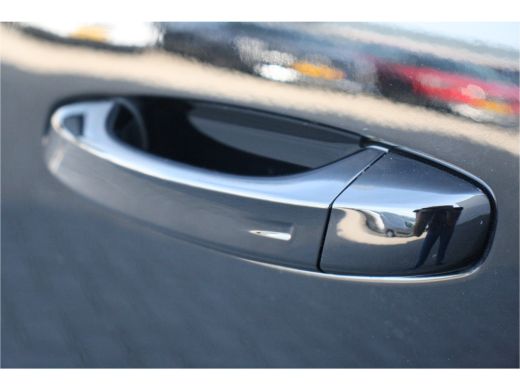 Peugeot E-3008 Peugeot 73KWH GT AVANTAGE 214PK / NAVI / LEDER / CLIMA / FULL-LED / 20" LMV / KEYLESS / WARMTEPOM... ActivLease financial lease