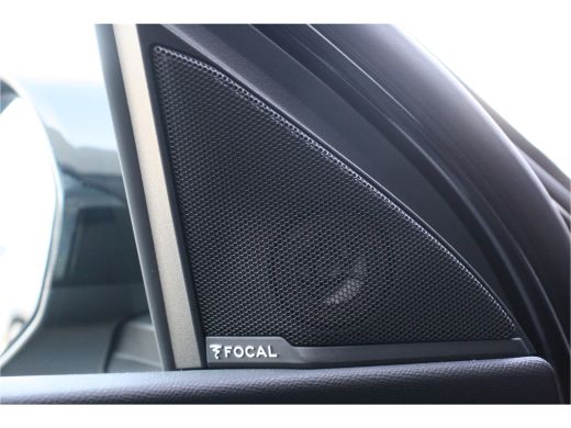 Peugeot E-3008 Peugeot 73KWH GT AVANTAGE 214PK / NAVI / LEDER / CLIMA / FULL-LED / 20" LMV / KEYLESS / WARMTEPOM... ActivLease financial lease