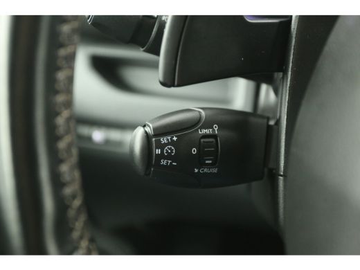 Peugeot Expert 2.0 BlueHDI L3H1 Automaat Airco Cruise LED 360Camera Carplay 3 Persoons PDC Stoelverwarming ActivLease financial lease