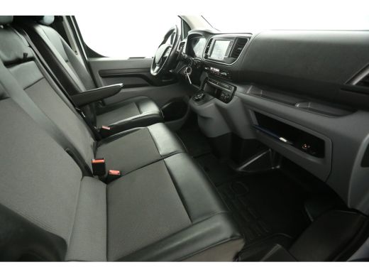 Peugeot Expert 2.0 BlueHDI L3H1 Automaat Airco Cruise LED 360Camera Carplay 3 Persoons PDC Stoelverwarming ActivLease financial lease