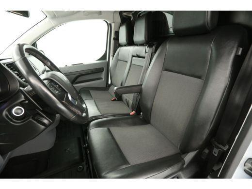 Peugeot Expert 2.0 BlueHDI L3H1 Automaat Airco Cruise LED 360Camera Carplay 3 Persoons PDC Stoelverwarming ActivLease financial lease