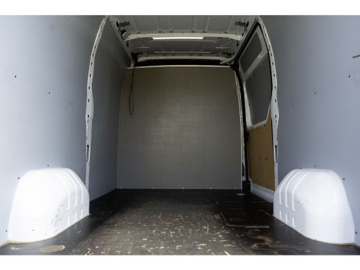 Renault Master 2.3 dCi L2H2 | 130 PK | Euro 6 Airco | Cruise | PDC | Imperiaal | Ladder | ActivLease financial lease