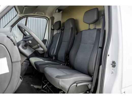 Renault Master 2.3 dCi L2H2 | 130 PK | Euro 6 Airco | Cruise | PDC | Imperiaal | Ladder | ActivLease financial lease