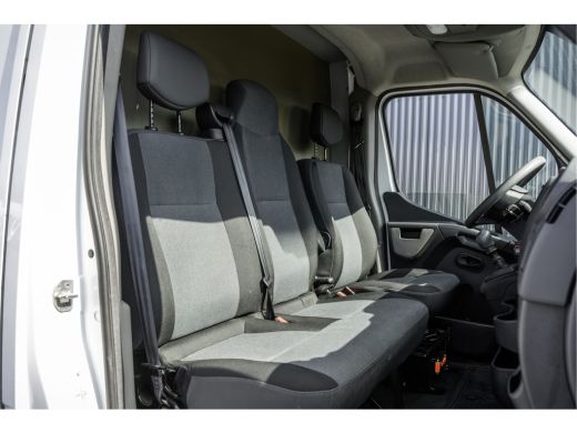 Renault Master 2.3 dCi L2H2 | 130 PK | Euro 6 Airco | Cruise | PDC | Imperiaal | Ladder | ActivLease financial lease