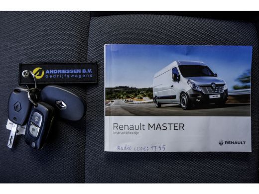 Renault Master 2.3 dCi L2H2 | 130 PK | Euro 6 Airco | Cruise | PDC | Imperiaal | Ladder | ActivLease financial lease