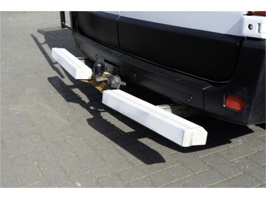 Renault Master 2.3 dCi L2H2 | 130 PK | Euro 6 Airco | Cruise | PDC | Imperiaal | Ladder | ActivLease financial lease