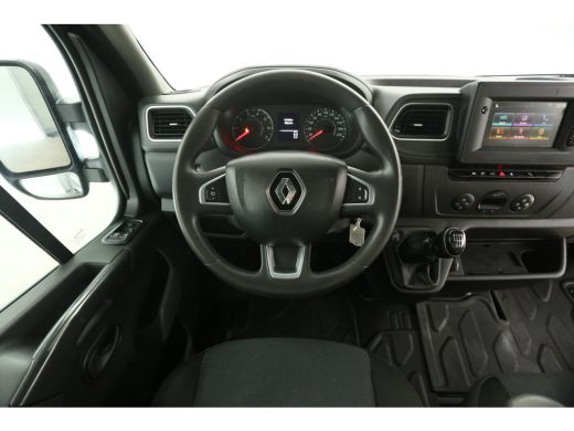 Renault Master T33 2.3 dCi L2H2 150PK Airco Camera Cruise 2xSchuifdeur LED PDC 3 Persoons Elektrpakket Trekhaak ActivLease financial lease