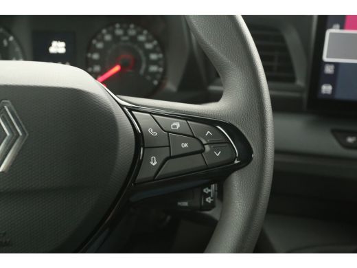 Renault Master T35 2.0 dCi Advanced L2H2 | NIEUW | BPM VRIJ |  Airco LED Cruise Camera Carplay Navi 3 Persoons PDC ActivLease financial lease