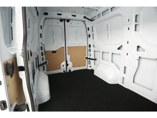 Renault Master T35 2.0 dCi Advanced L2H2 | NIEUW | BPM VRIJ |  Airco LED Cruise Camera Carplay Navi 3 Persoons PDC ActivLease financial lease
