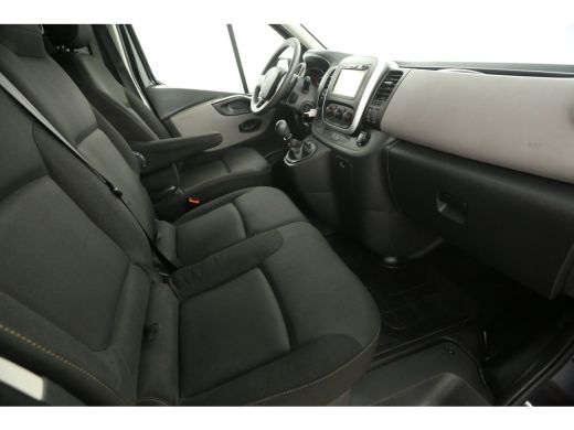 Renault Trafic 1.6 dCi T29 L2H1 Airco Camera Cruise 3 Persoons PDC Stoelverw. Elektrpakket Trekhaak ActivLease financial lease