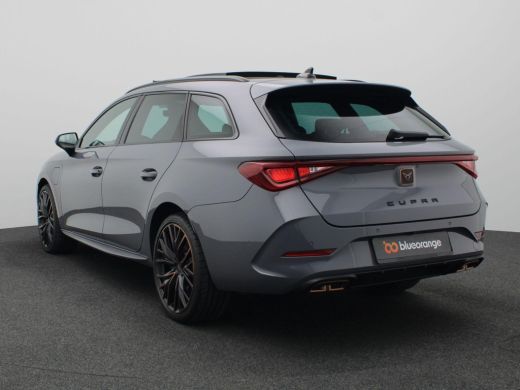 Seat Leon Sportstourer 1.4 e-Hybrid VZ Performance 245PK DSG full led, panoramdak, adaptive cruise, side assist, stuur-s... ActivLease financial lease